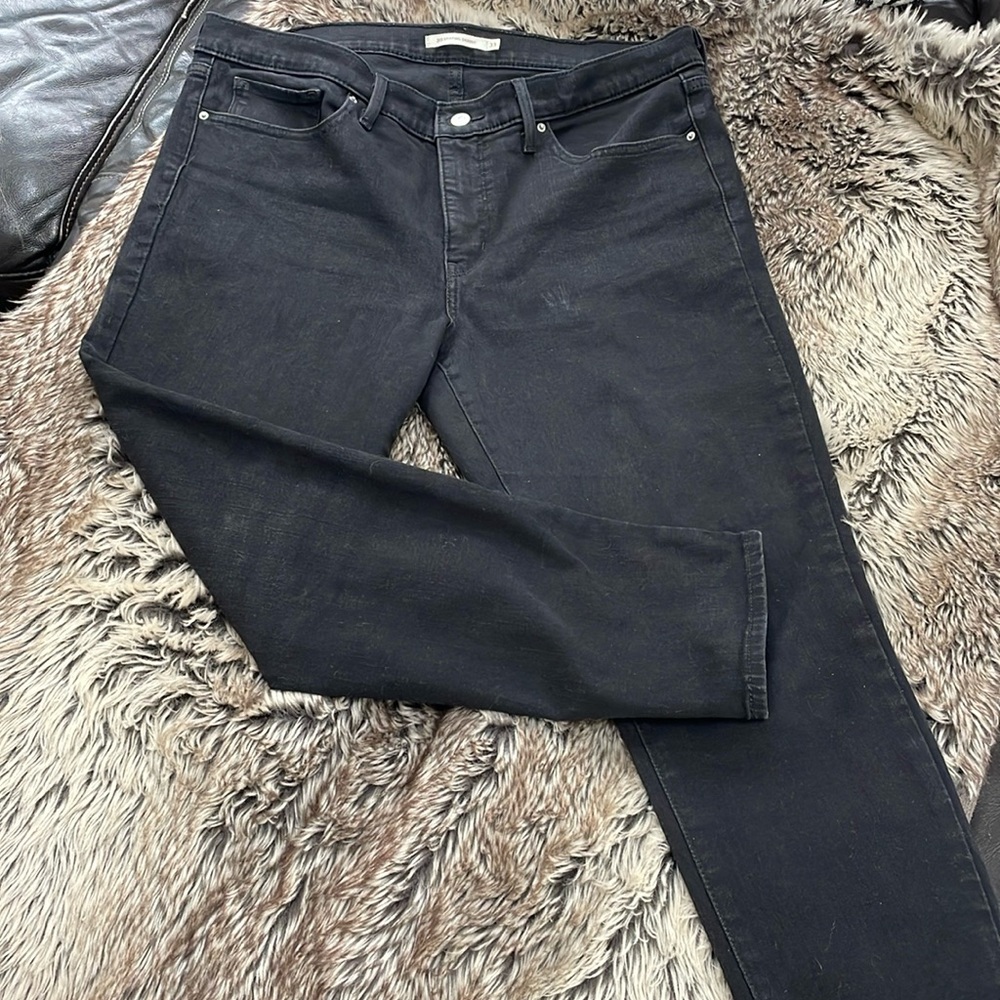 Levi’s 311 Black Jeans Size 33